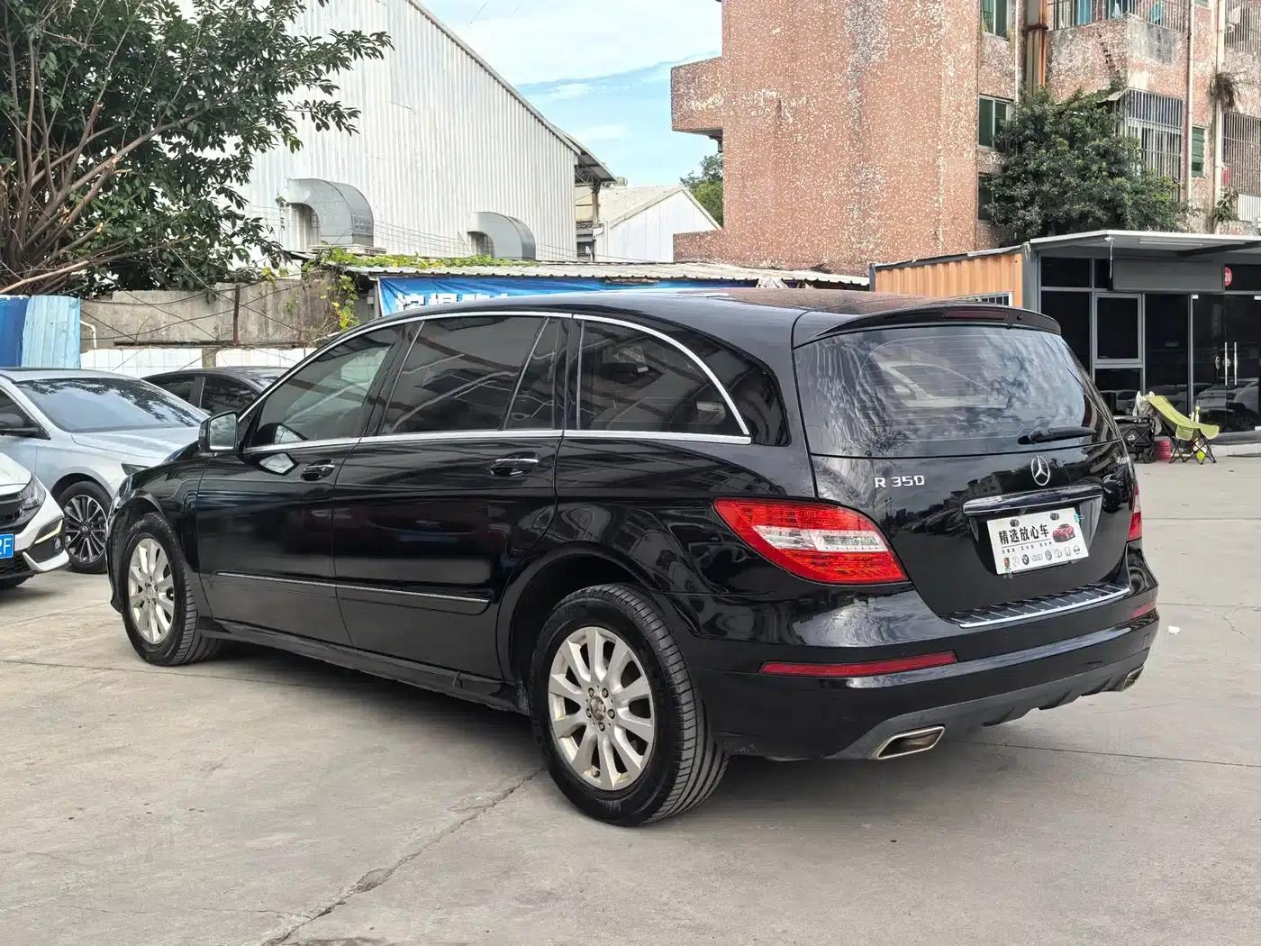 2011 Mercedes-Benz R-Class R 350 L 4MATIC — миниатюра 6