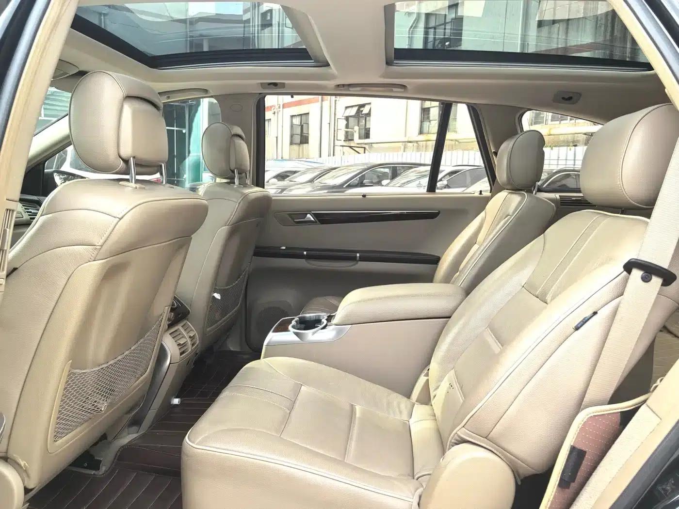 2011 Mercedes-Benz R-Class R 350 L 4MATIC — миниатюра 7