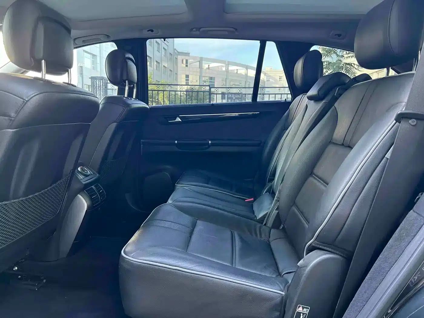 2017 Mercedes-Benz R-Class R 320 4MATIC Business Edition — миниатюра 15
