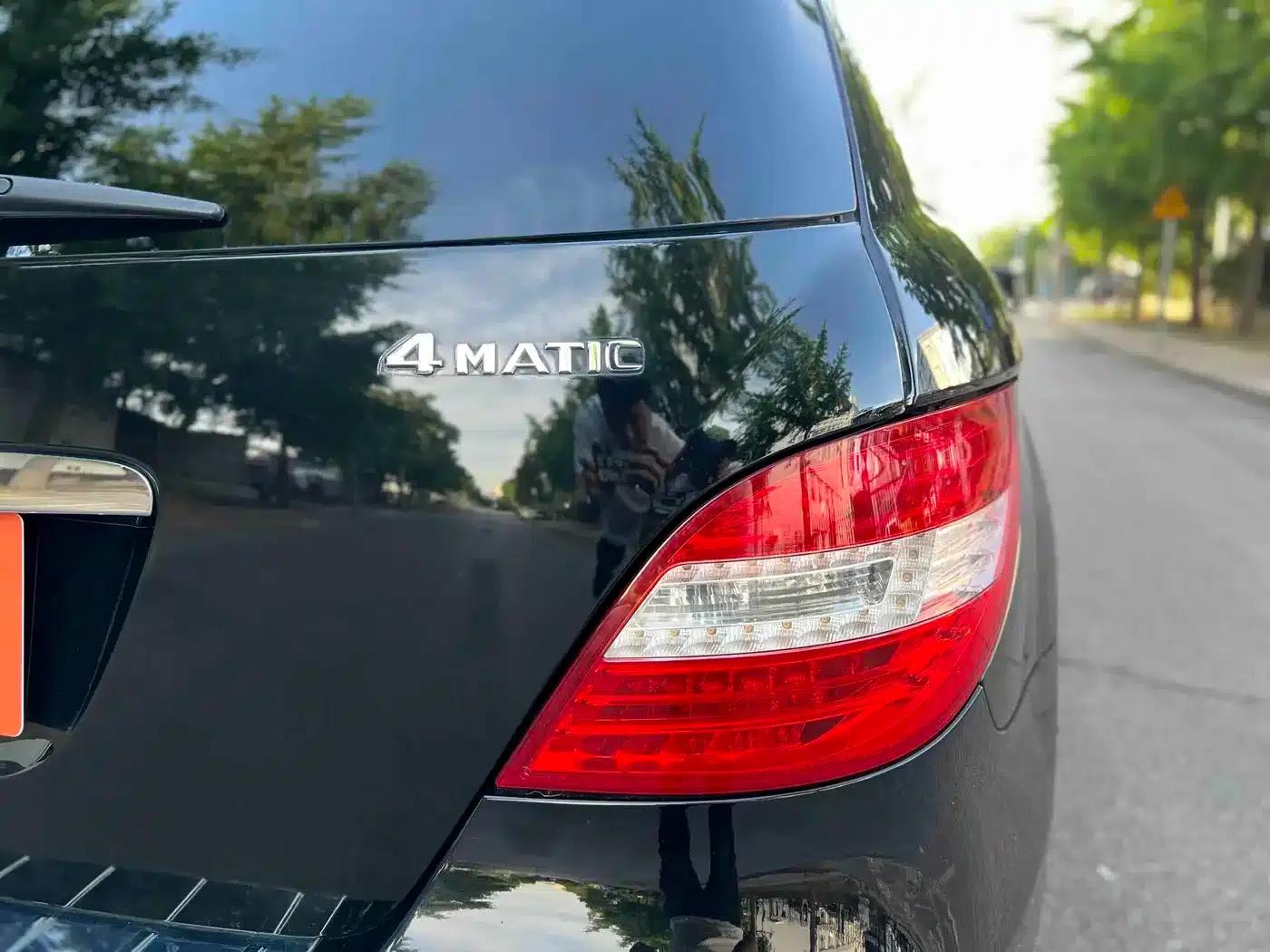 2017 Mercedes-Benz R-Class R 320 4MATIC Business Edition — миниатюра 24