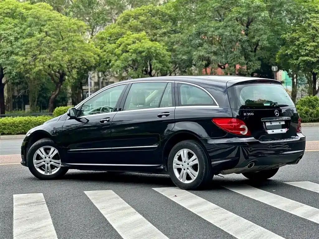 2010 Mercedes-Benz R-Class R 350 L 4MATIC Grand Edition — миниатюра 3