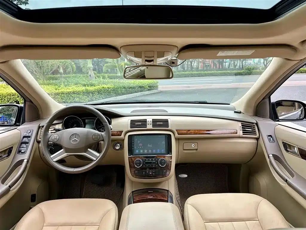 2010 Mercedes-Benz R-Class R 350 L 4MATIC Grand Edition — миниатюра 8