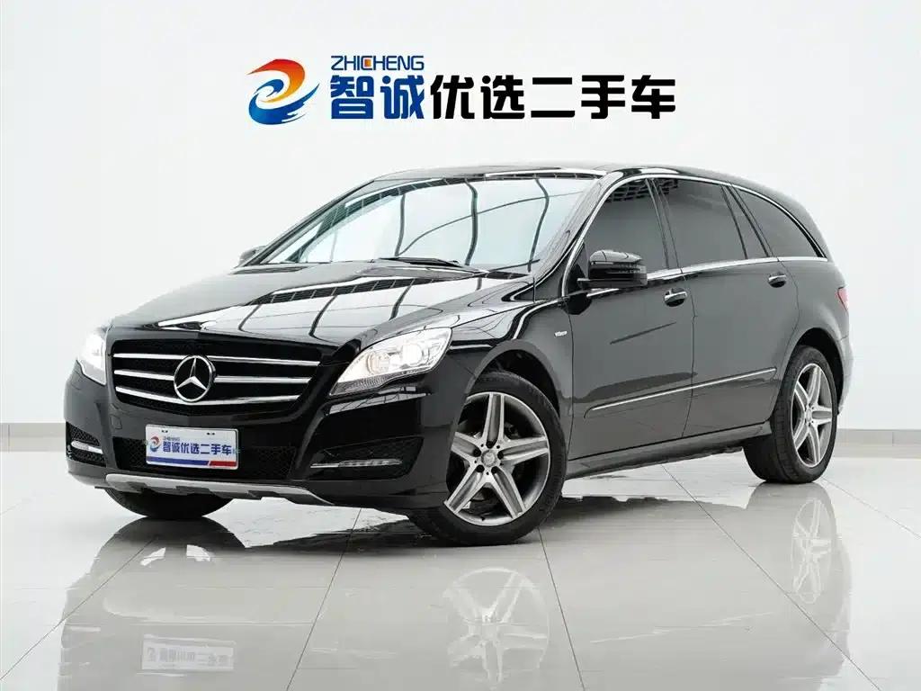 2017 Mercedes-Benz R-Class R 400 4MATIC Limited Edition — миниатюра 1