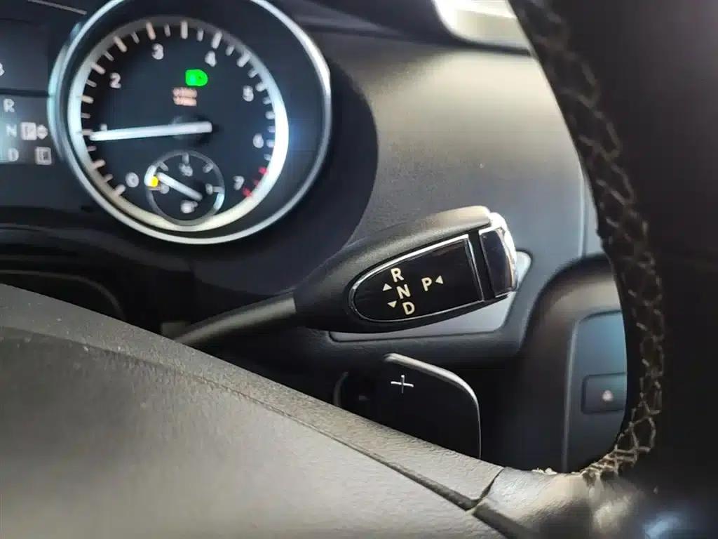 2014 Mercedes-Benz R-Class R 320 4MATIC Business Edition — миниатюра 14
