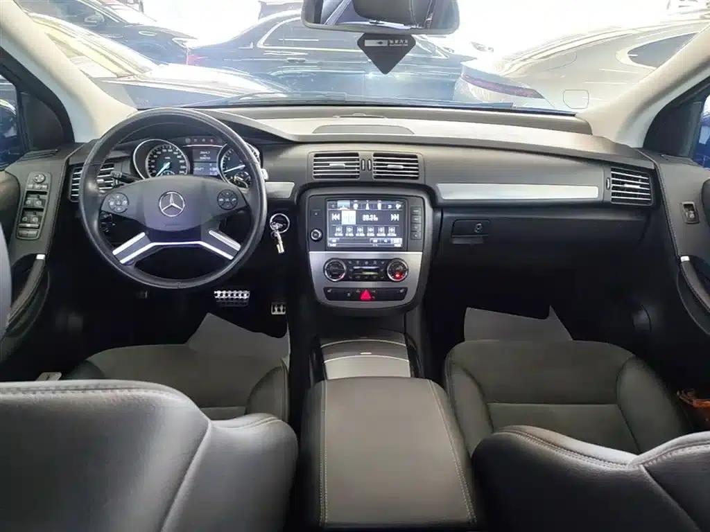 2014 Mercedes-Benz R-Class R 320 4MATIC Business Edition — миниатюра 10