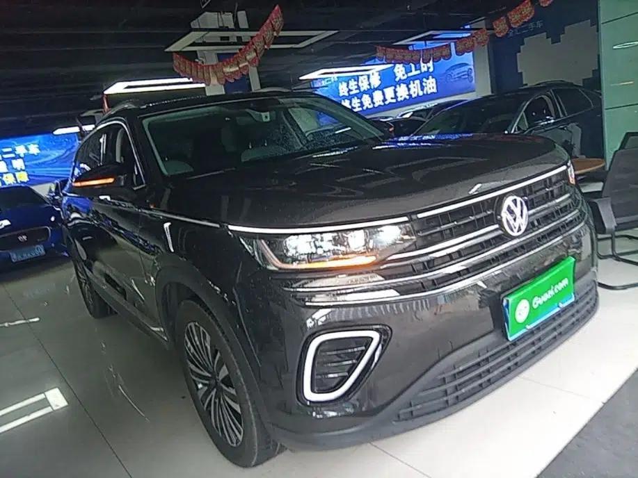 Volkswagen Tavendor 2024 330TSI Luxury Touring Edition — миниатюра 6