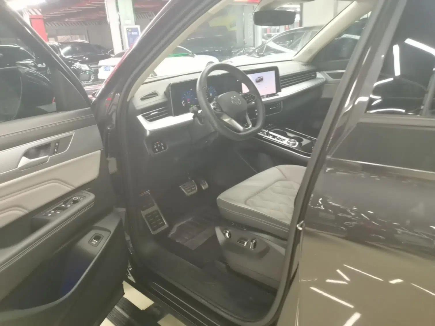 Volkswagen Tavendor 2023 380TSI Four-Wheel Drive R-Line Cruise Edition — миниатюра 18