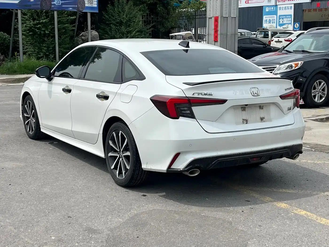 Stylish 2022 240TURBO CVT Phantom Night Tech Edition — миниатюра 9