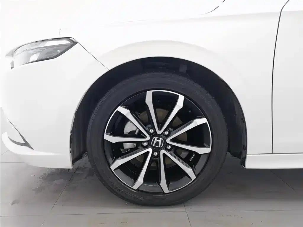 Stylish 2022 240TURBO CVT Phantom Night Tech Edition — миниатюра 17