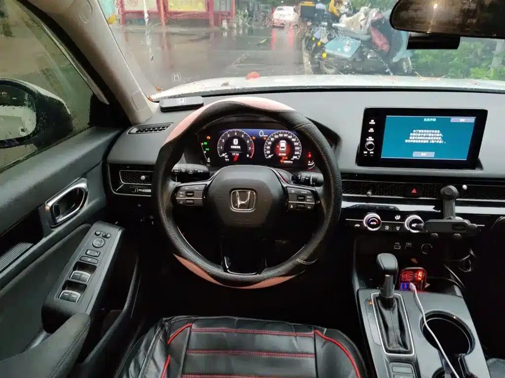 Stylish 2023 240TURBO CVT Leading Edition — миниатюра 3
