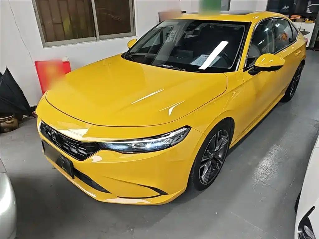 Stylish 2022 240TURBO CVT Premium Edition — миниатюра 1