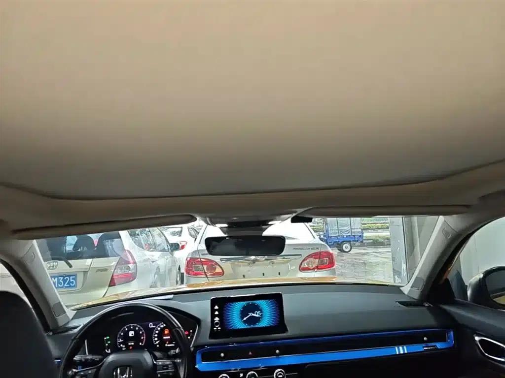 Stylish 2022 240TURBO CVT Premium Edition — миниатюра 14