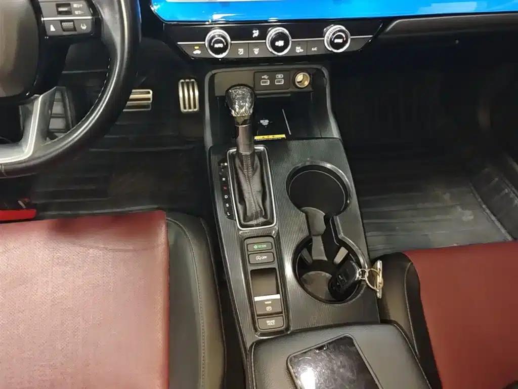 Stylish 2022 240TURBO CVT Premium Edition — миниатюра 10