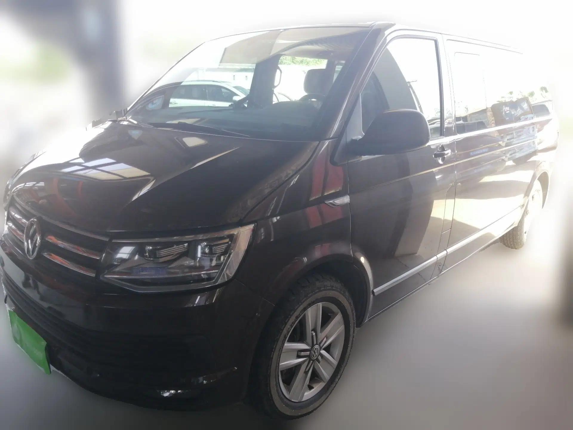 Volkswagen Caravelle 2018 2.0 TSI 4x4 Luxury Edition 7-Seater — миниатюра 1