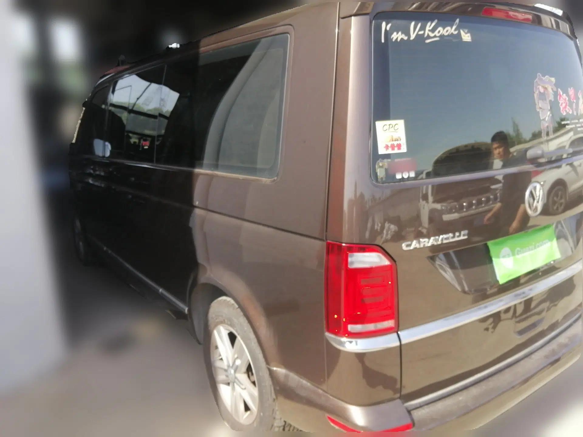 Volkswagen Caravelle 2018 2.0 TSI 4x4 Luxury Edition 7-Seater — миниатюра 4