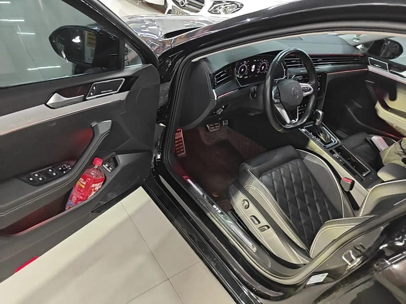 Volkswagen Magotan GTE Plug-in Hybrid 2022 GTE Luxury Model — миниатюра 19