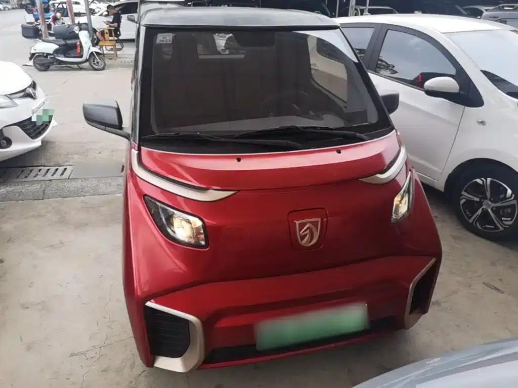 Baojun E200 2020 Model 305KM Smart Edition — миниатюра 3