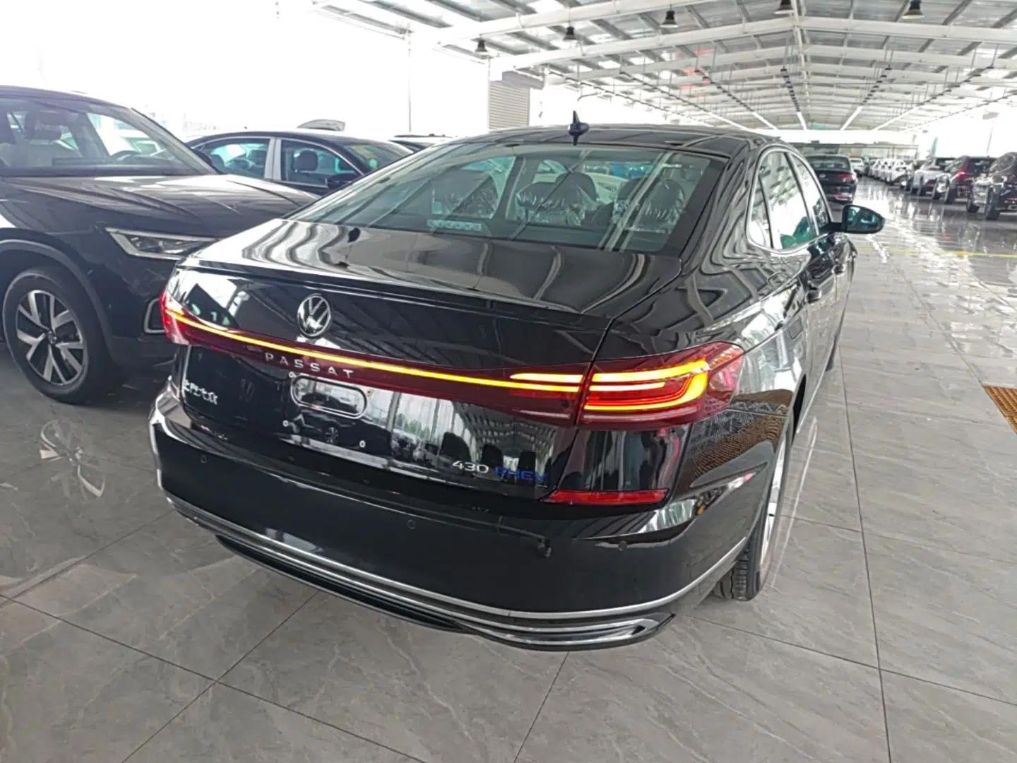 Volkswagen Passat New Energy 2025 430 PHEV Hybrid Business Edition — миниатюра 6