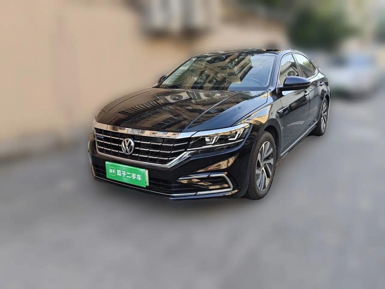 Volkswagen Passat New Energy 2020 430 PHEV Hybrid Elite Edition China VI Standard — миниатюра 1