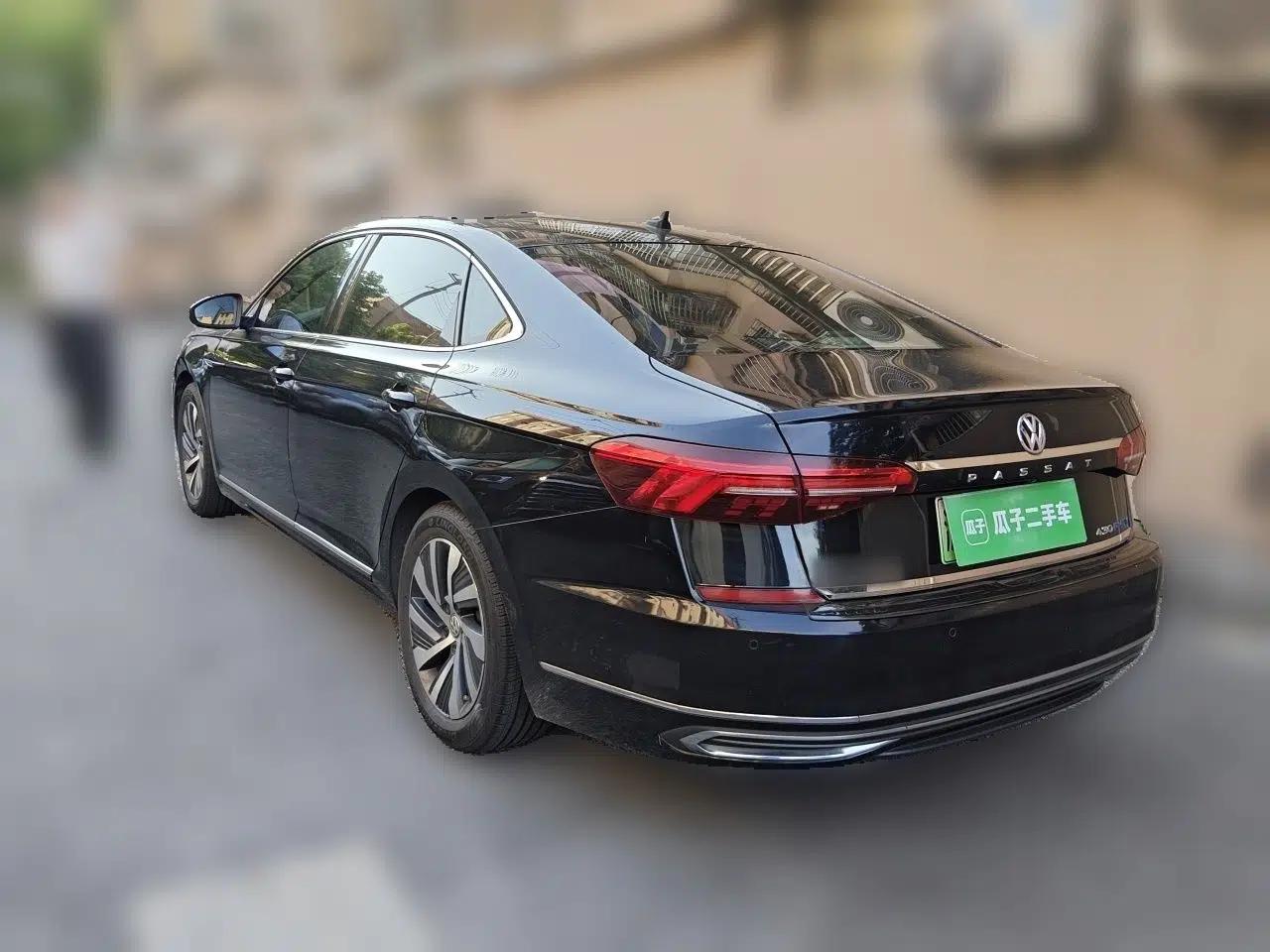 Volkswagen Passat New Energy 2020 430 PHEV Hybrid Elite Edition China VI Standard — миниатюра 4