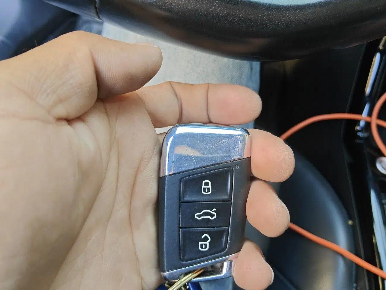 Volkswagen Passat New Energy 2020 430 PHEV Hybrid Elite Edition China VI Standard — миниатюра 9
