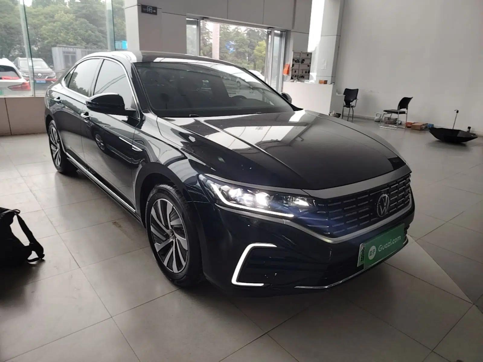 Volkswagen Passat New Energy 2023 430 PHEV Hybrid Elite Edition — миниатюра 6