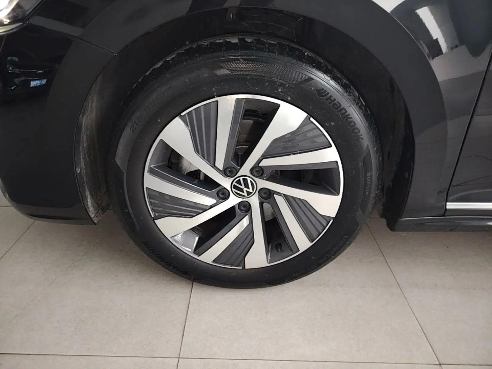 Volkswagen Passat New Energy 2023 430 PHEV Hybrid Elite Edition — миниатюра 9