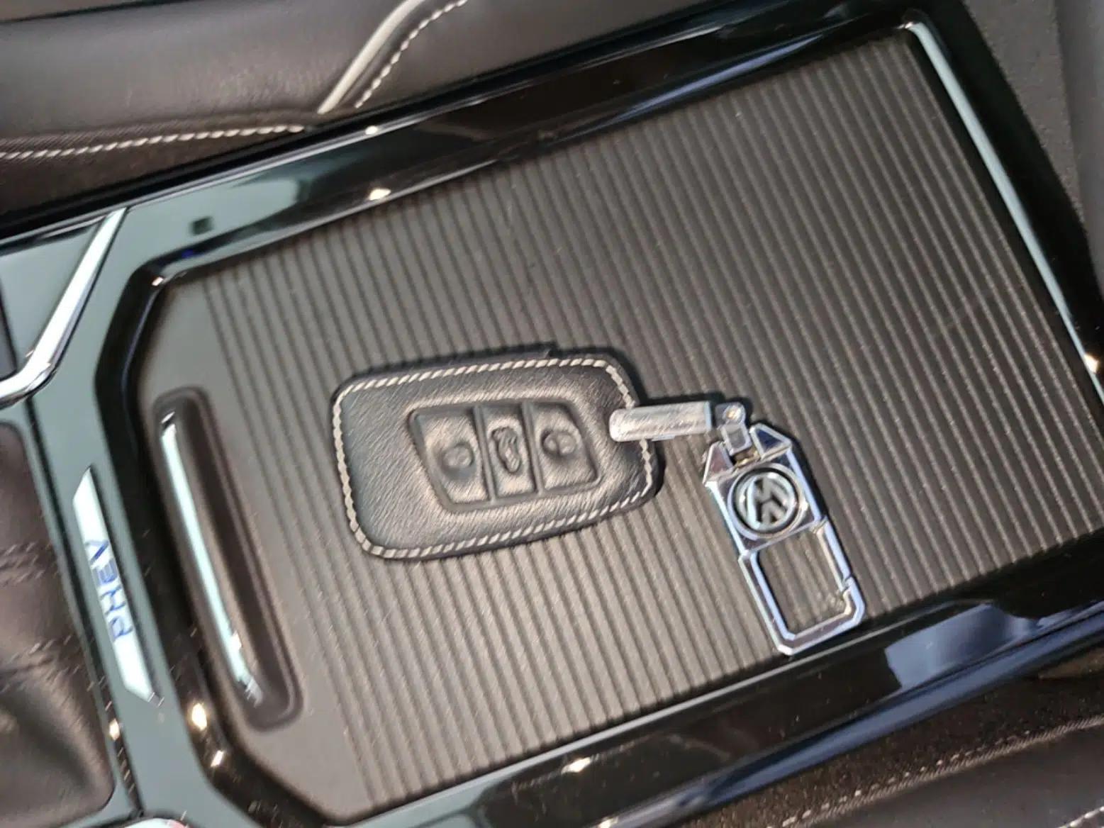 Volkswagen Passat New Energy 2022 430 PHEV Hybrid Elite Edition — миниатюра 12