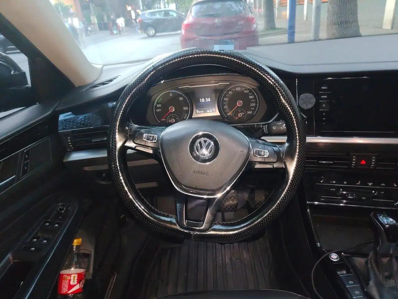 Volkswagen Passat New Energy 2020 430 PHEV Hybrid Elite Edition China VI Standard — миниатюра 11