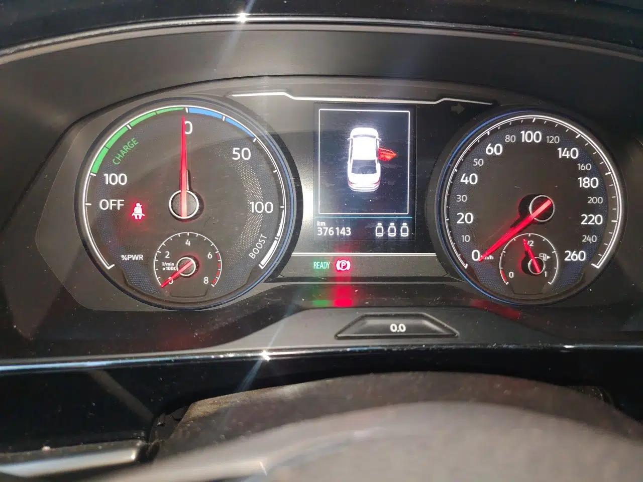 Volkswagen Passat New Energy 2020 430 PHEV Hybrid Elite Edition China VI Standard — миниатюра 13