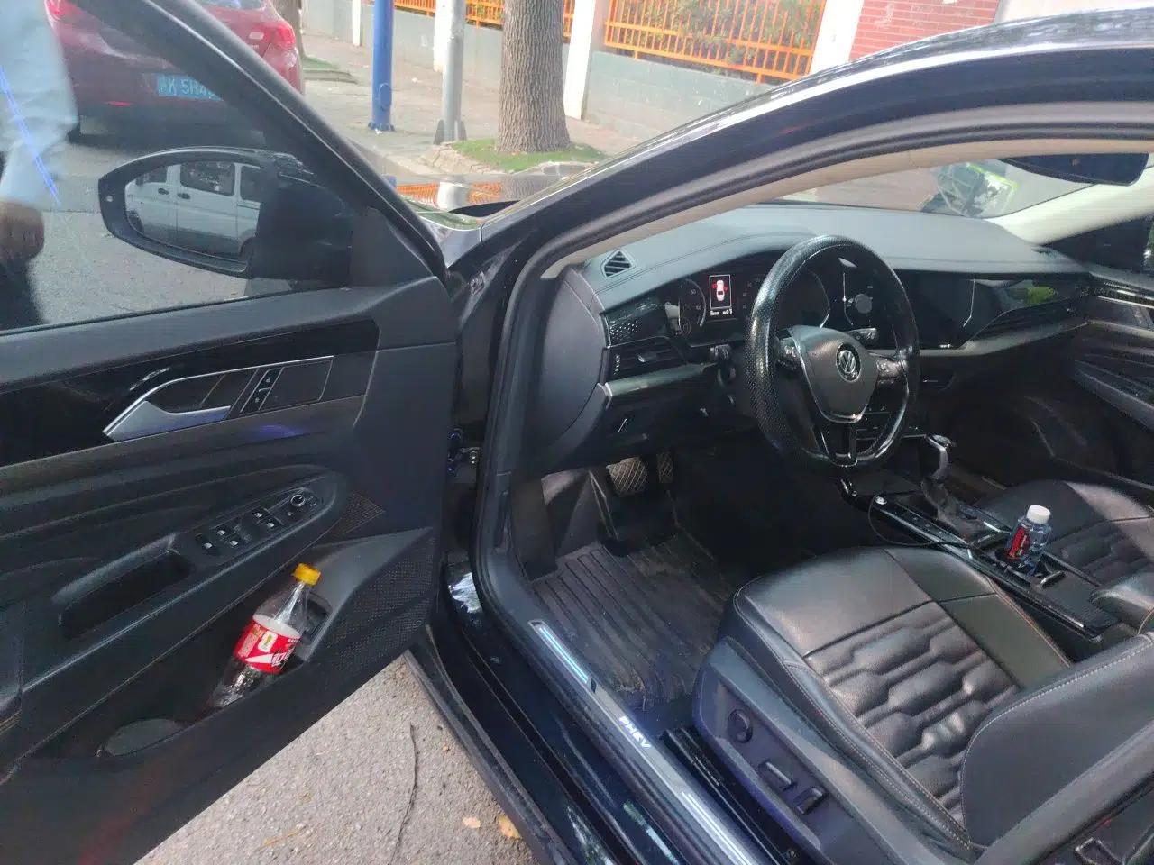 Volkswagen Passat New Energy 2020 430 PHEV Hybrid Elite Edition China VI Standard — миниатюра 17