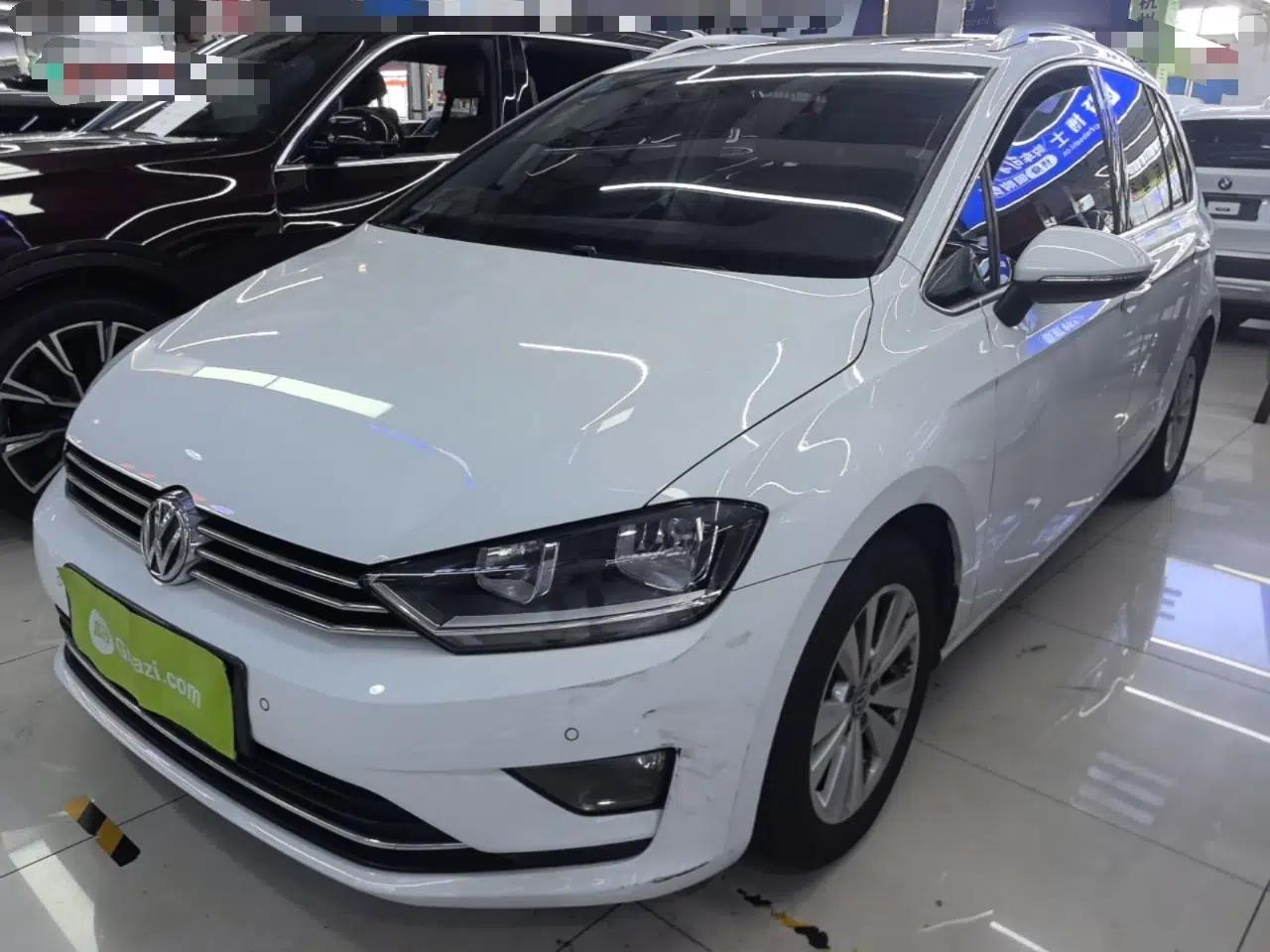 Volkswagen Golf Sportsvan 2016 230TSI Automatic Trend Edition — миниатюра 1