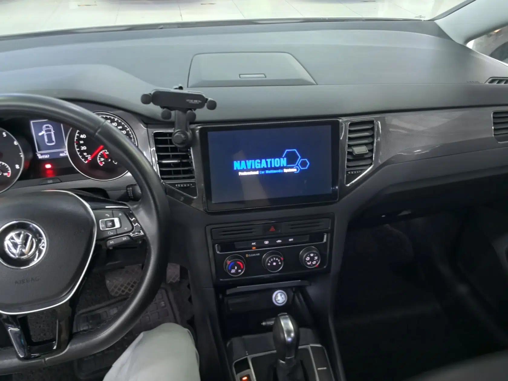 Volkswagen Golf Sportsvan 2016 230TSI Automatic Trend Edition — миниатюра 13