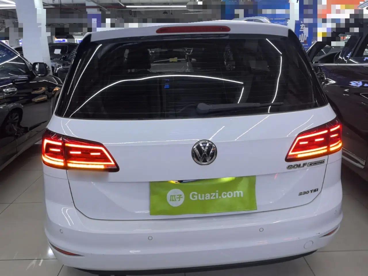 Volkswagen Golf Sportsvan 2016 230TSI Automatic Trend Edition — миниатюра 5