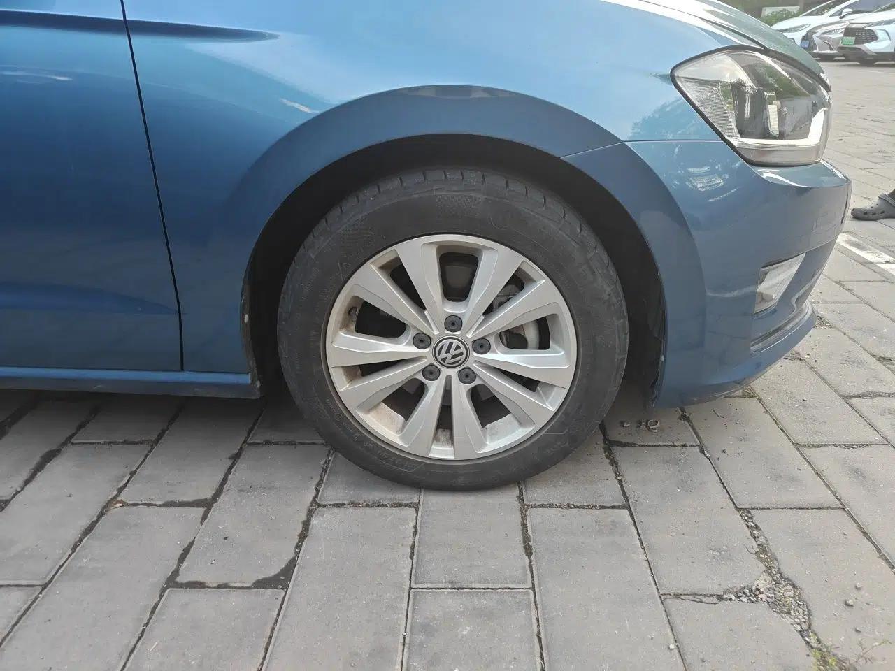 Volkswagen Golf Sportsvan 2018 230TSI Automatic Trend Edition — миниатюра 8