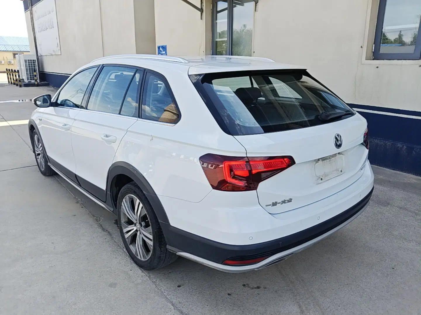 Volkswagen C-TREK 2018 1.5L Automatic Comfort Model — миниатюра 4