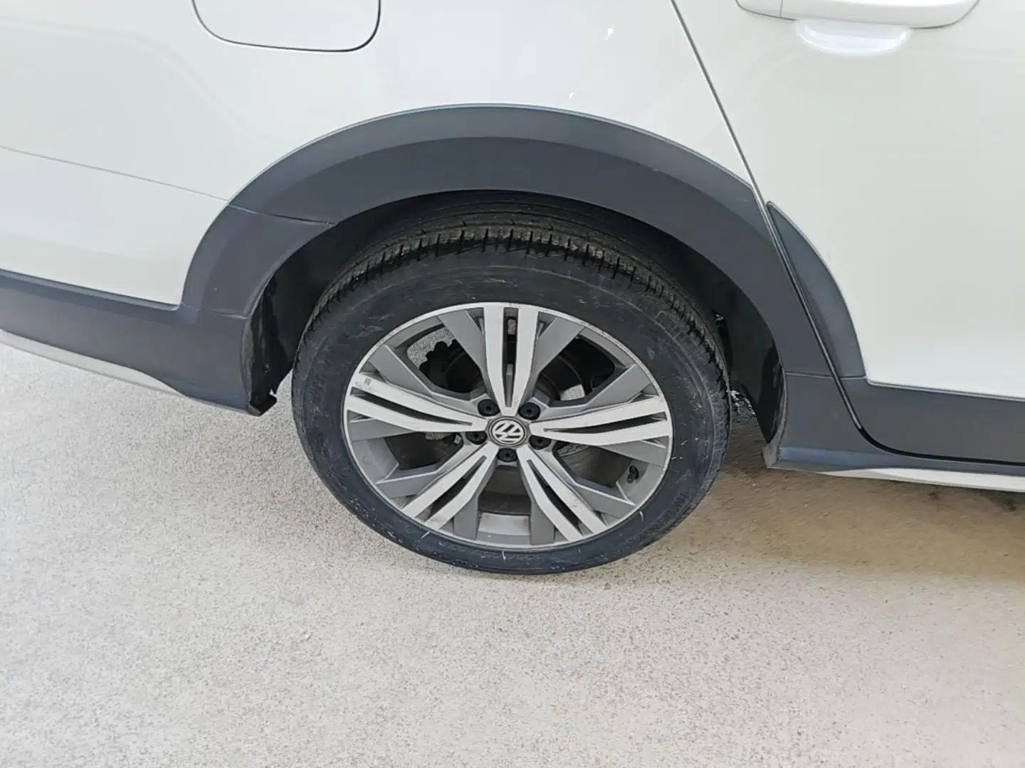 Volkswagen C-TREK 2018 1.5L Automatic Comfort Model — миниатюра 10