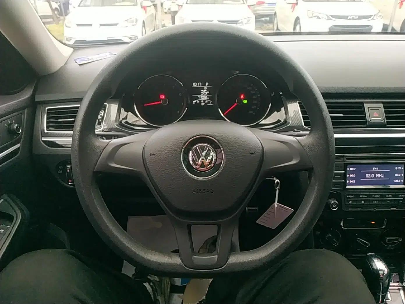 Volkswagen C-TREK 2017 1.6L Automatic Comfort Model — миниатюра 14