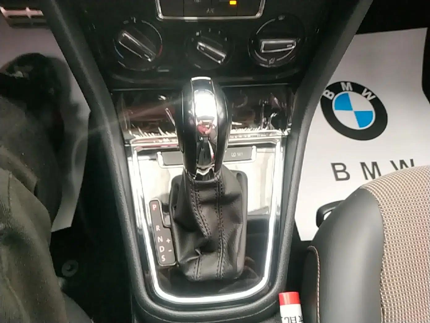 Volkswagen C-TREK 2017 1.6L Automatic Comfort Model — миниатюра 17