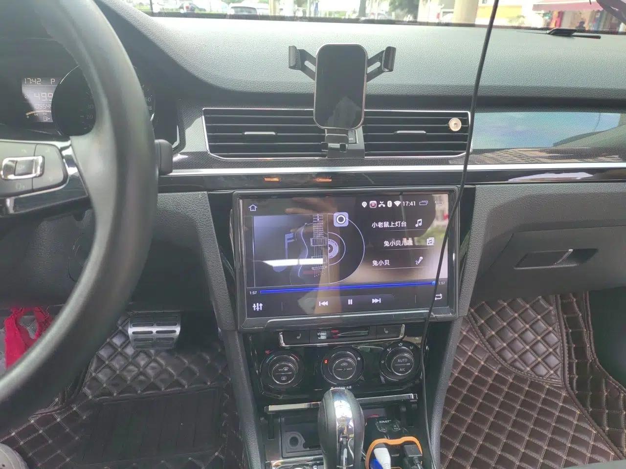 Volkswagen C-TREK 2017 1.6L Automatic Luxury Model — миниатюра 14
