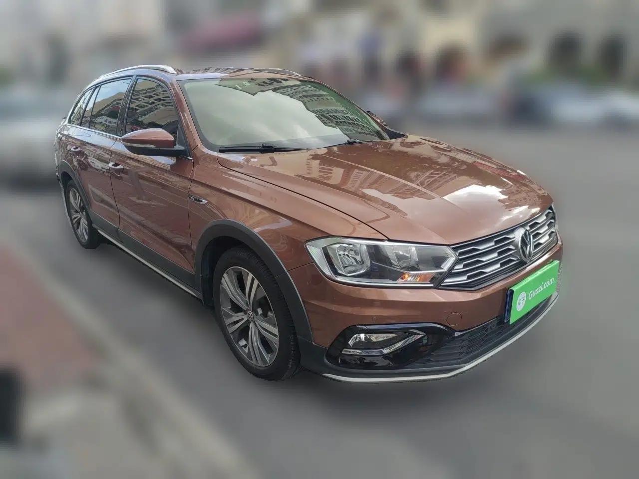 Volkswagen C-TREK 2017 1.6L Automatic Luxury Model — миниатюра 3