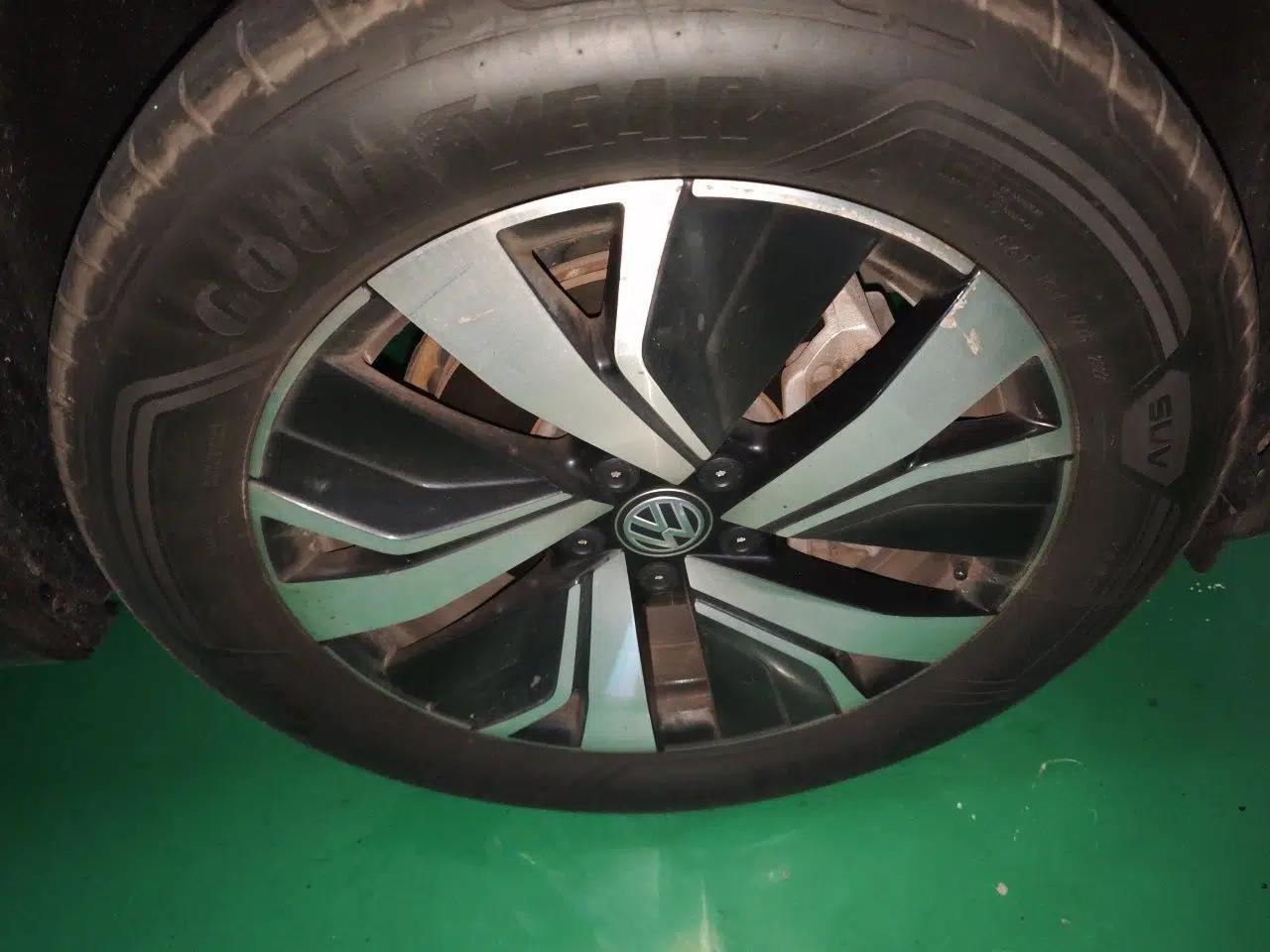 Volkswagen Tayron GTE Plug-in Hybrid 2020 1.4T Luxury Model — миниатюра 8