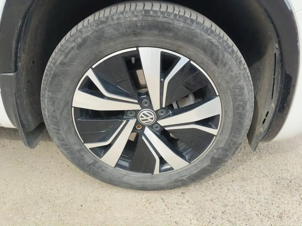 Volkswagen Tayron GTE Plug-in Hybrid 2020 1.4T Luxury Model — миниатюра 8