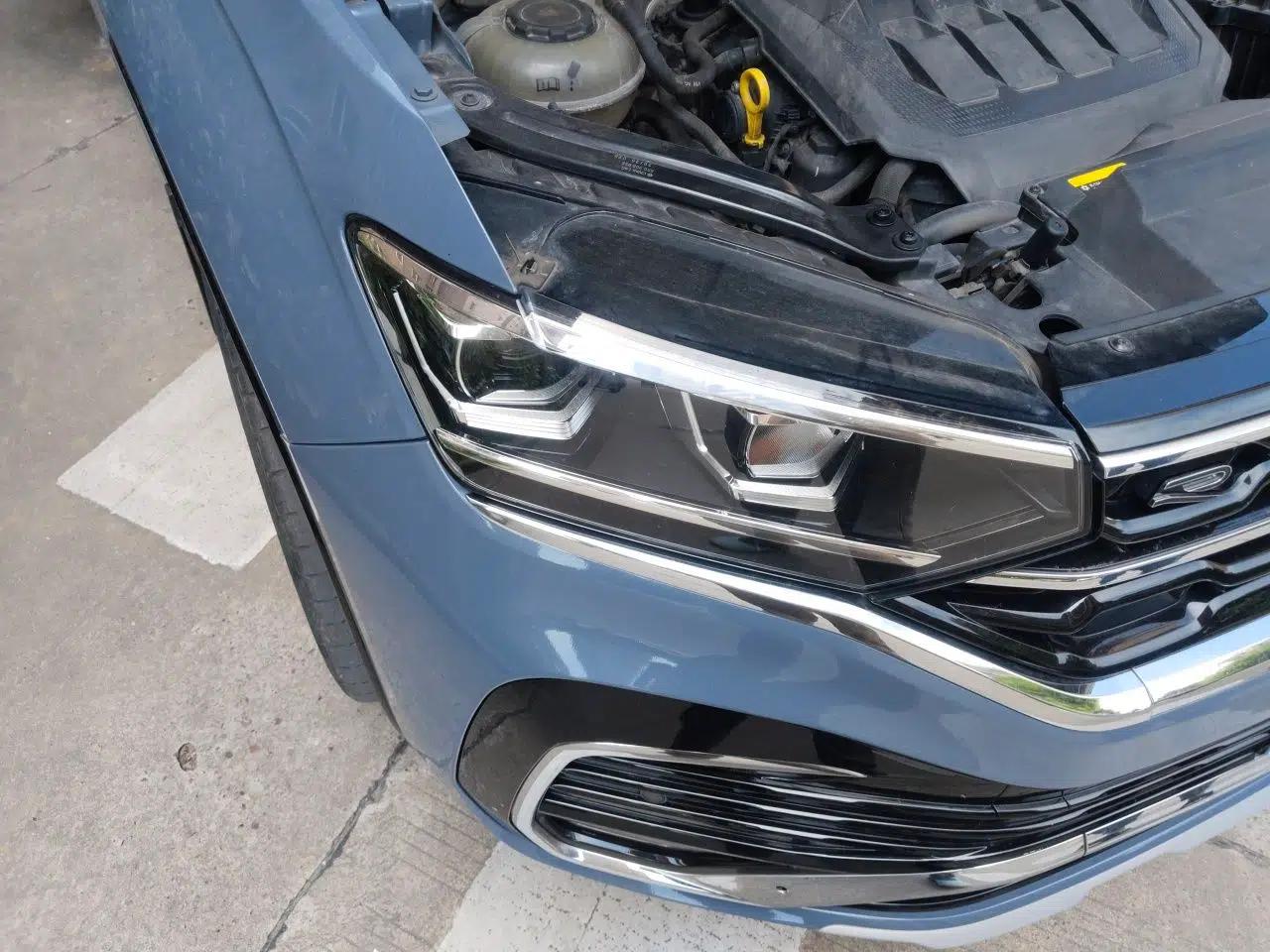 Volkswagen Tayron X 2020 330TSI Two-Wheel Drive Luxury Smart Connectivity Version — миниатюра 7