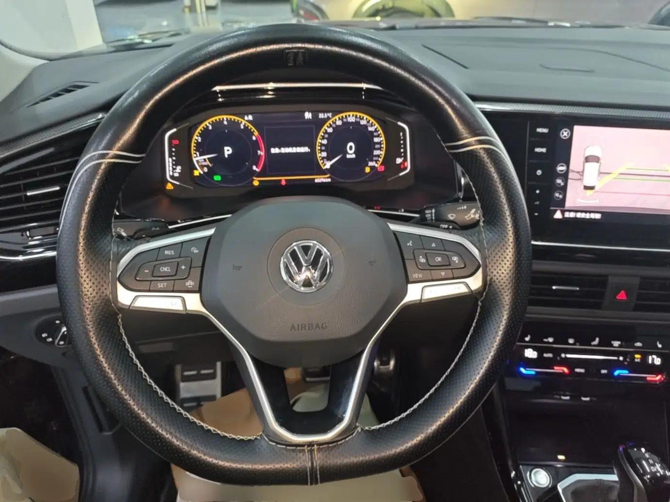 Volkswagen Tayron X 2020 330TSI Two-Wheel Drive Luxury Smart Connectivity Version — миниатюра 14