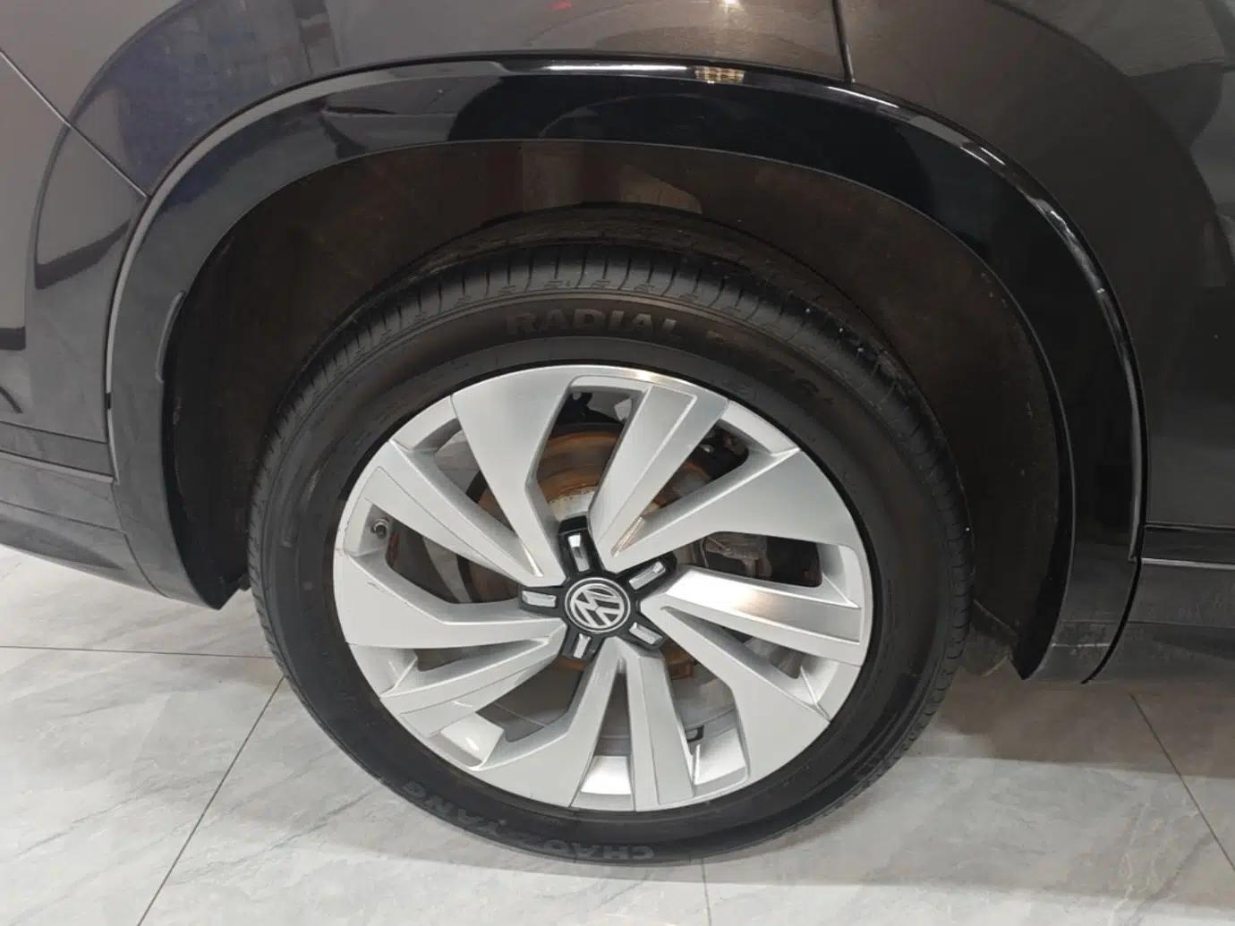 Volkswagen Tayron X 2020 330TSI Two-Wheel Drive Luxury Smart Connectivity Version — миниатюра 10