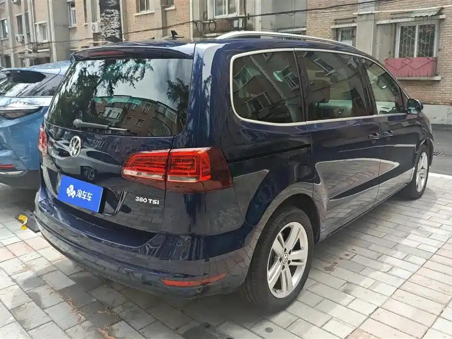 2018 Sharan Facelift 380TSI Comfort 7-Seater — миниатюра 3