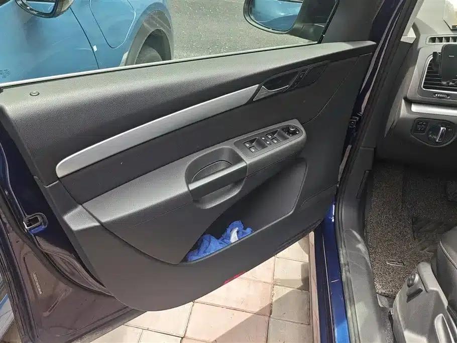 2018 Sharan Facelift 380TSI Comfort 7-Seater — миниатюра 7