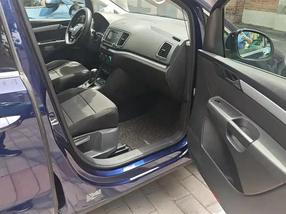 2018 Sharan Facelift 380TSI Comfort 7-Seater — миниатюра 8