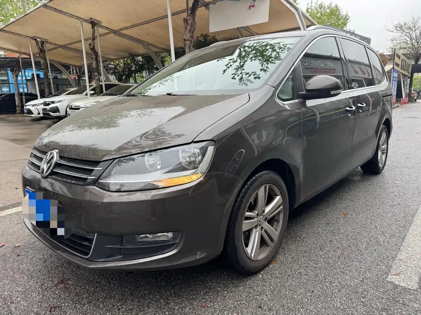 2016 Sharan 380TSI Comfort 7-seater — миниатюра 1